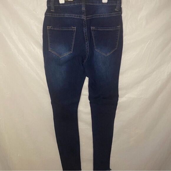 Fashion Nova Dark Wash Distressed Jeans Size 1 - Picture 4 of 6